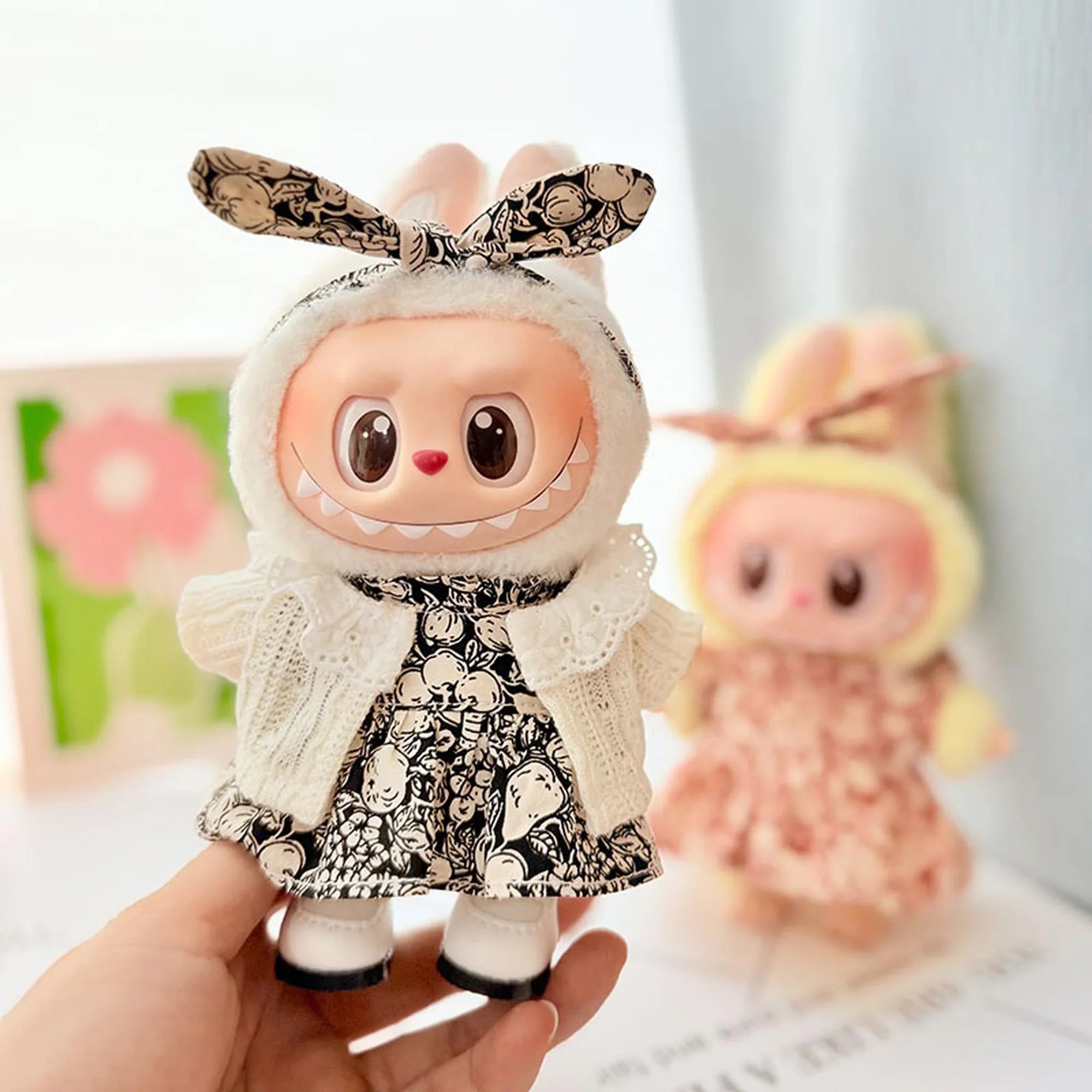 (Only Outfit) Black Red Floral Dress & Sweater Jacket