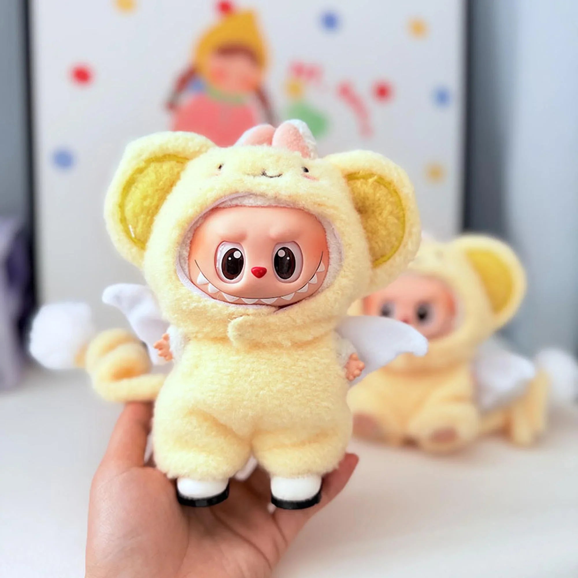 (Only Outfit) White Square-Toe Shoes & Curly Tail Yellow Xiaoke Set