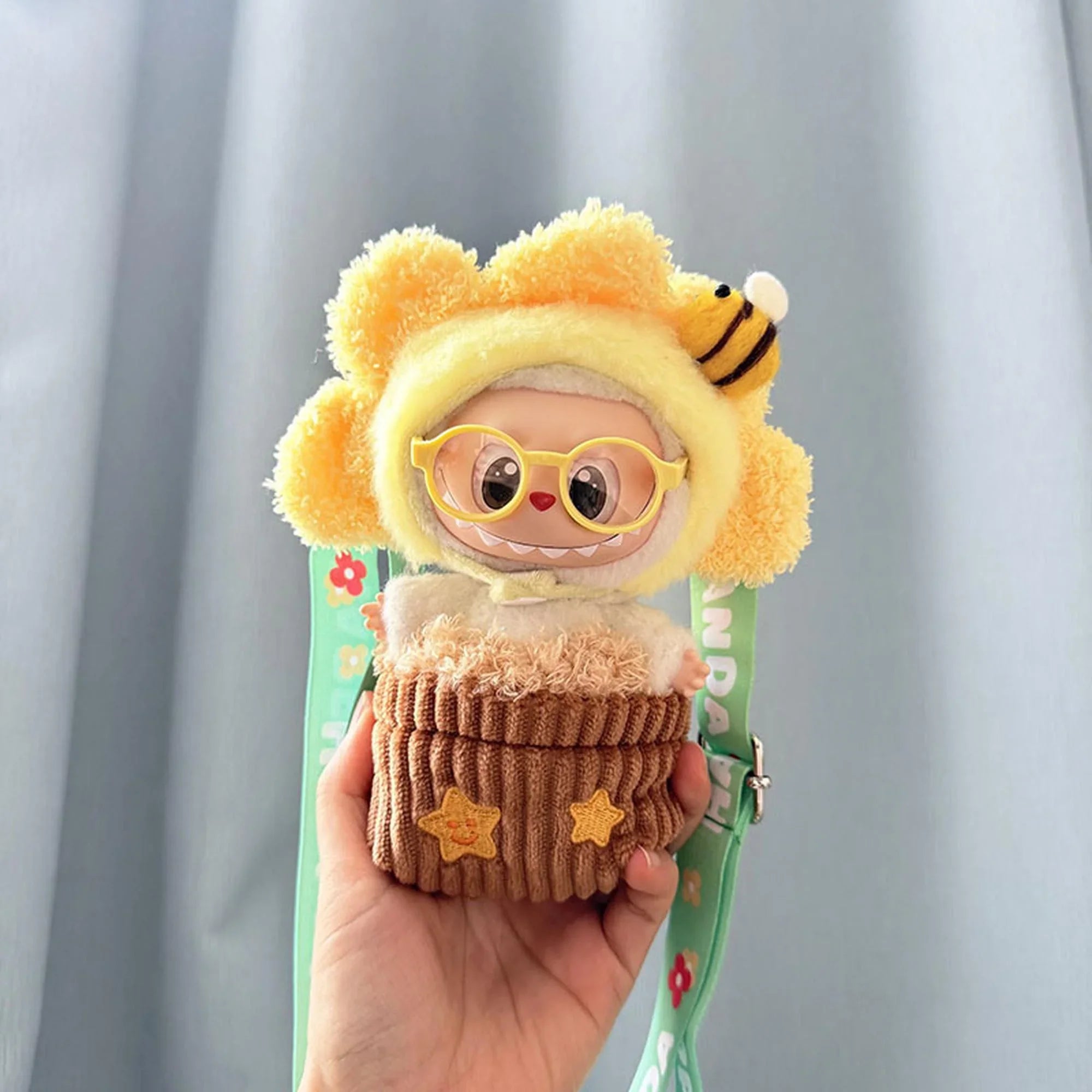 (Only Outfit) Yellow Potted Doll Clothes Bag